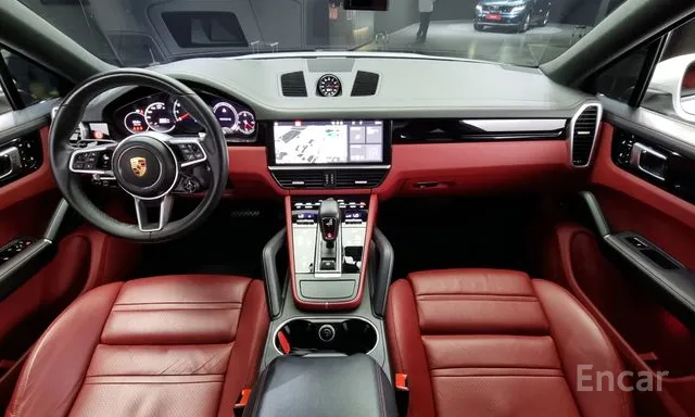 Porsche Cayenne 2021