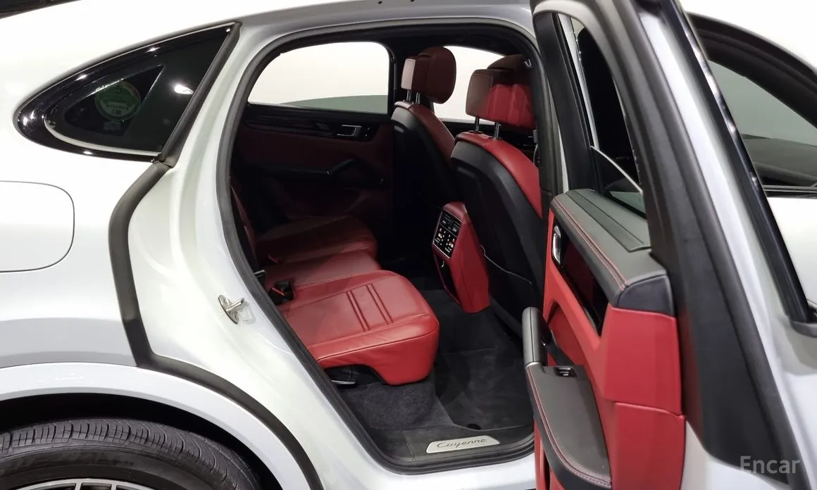 Porsche Cayenne 2021