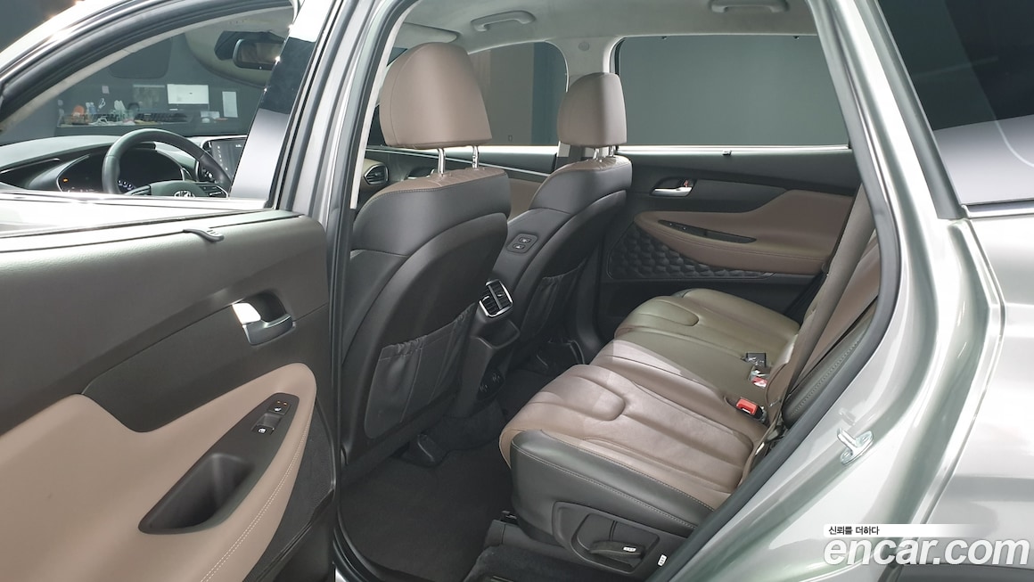 Hyundai Santa Fe 2020