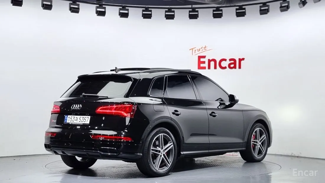 Audi SQ5 2020