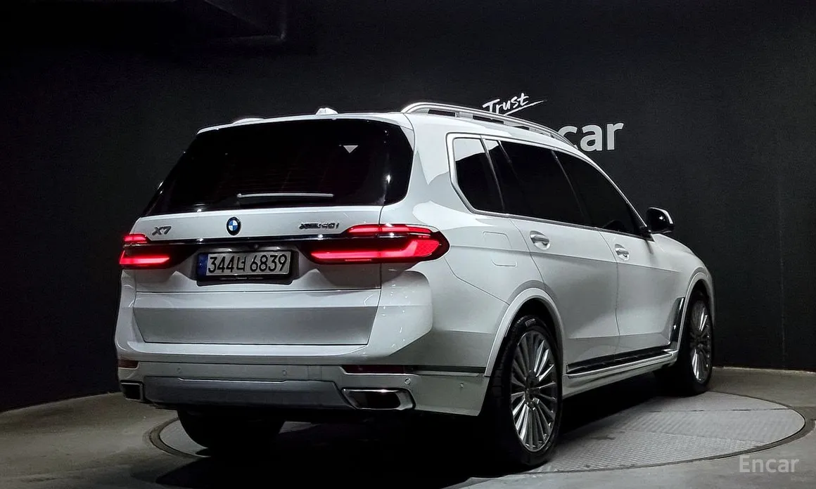 BMW X7 2024