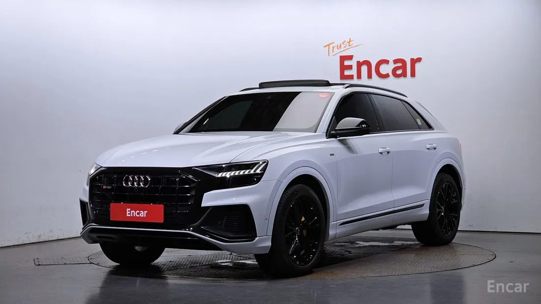 Audi Q8 2021