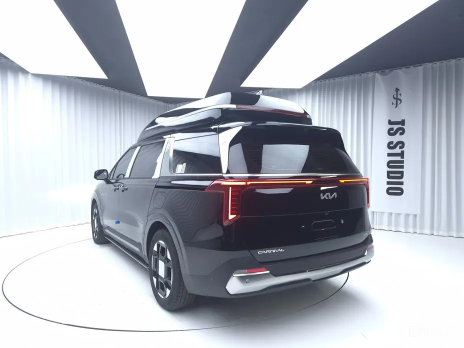 Kia Carnival 2024