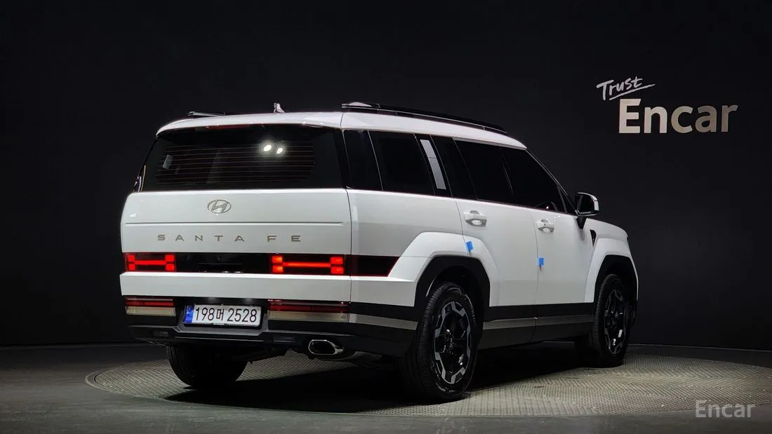 Hyundai Santa Fe 2024