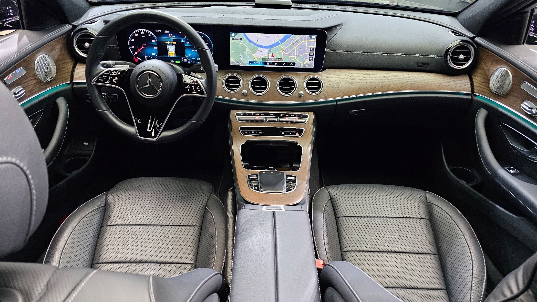 Mercedes E-Class 2023