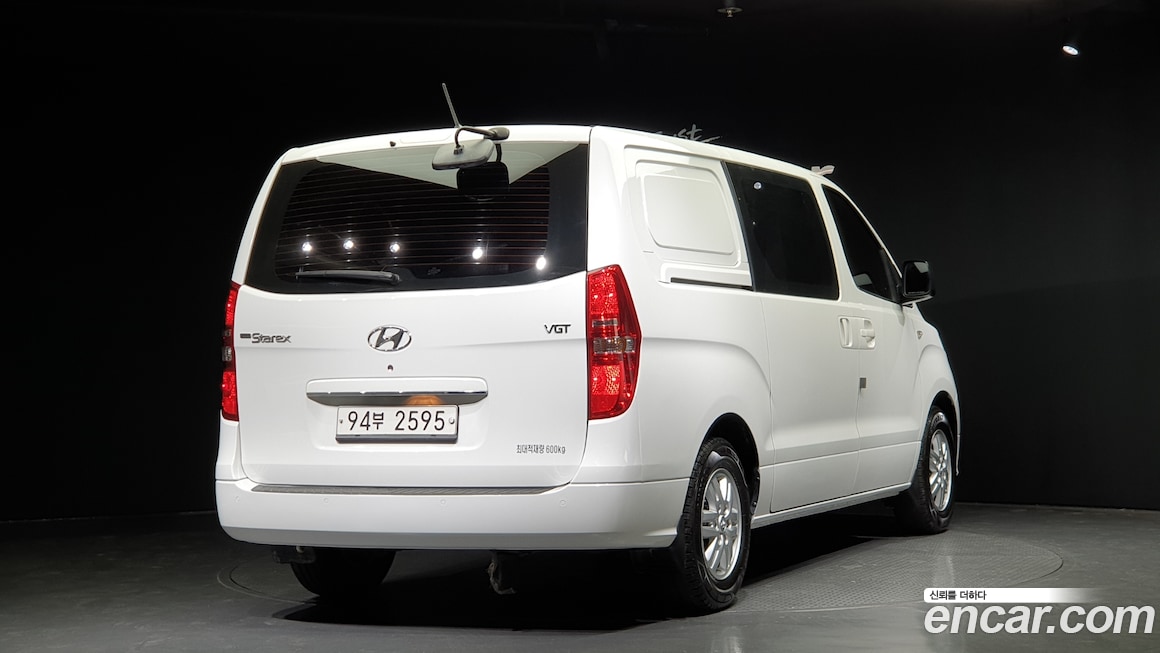 Hyundai Grand Starex 2018