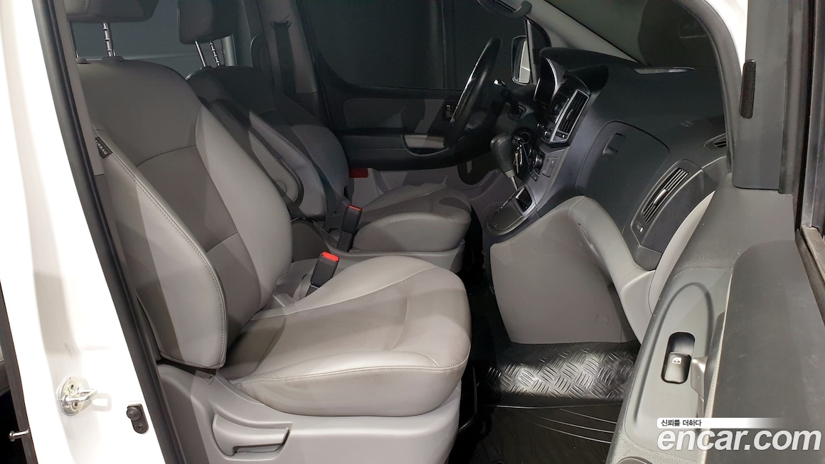 Hyundai Grand Starex 2018