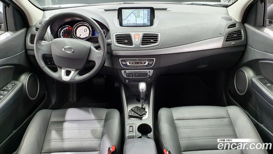 Renault SM3 2019