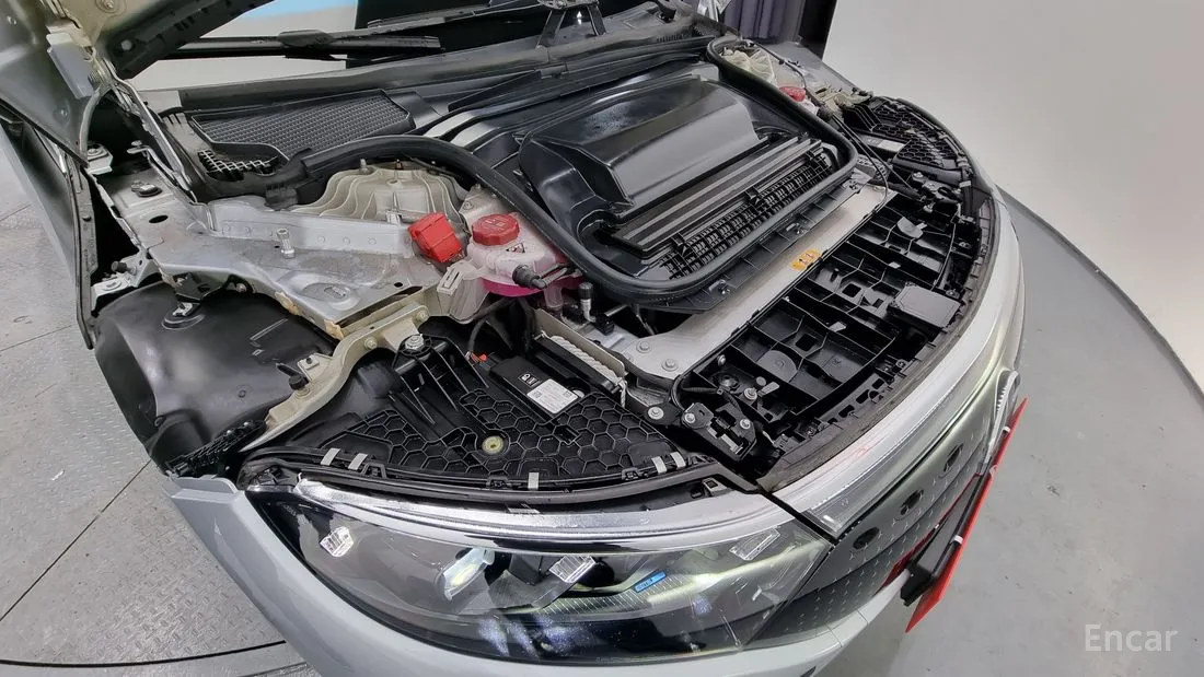 Mercedes EQS 2021