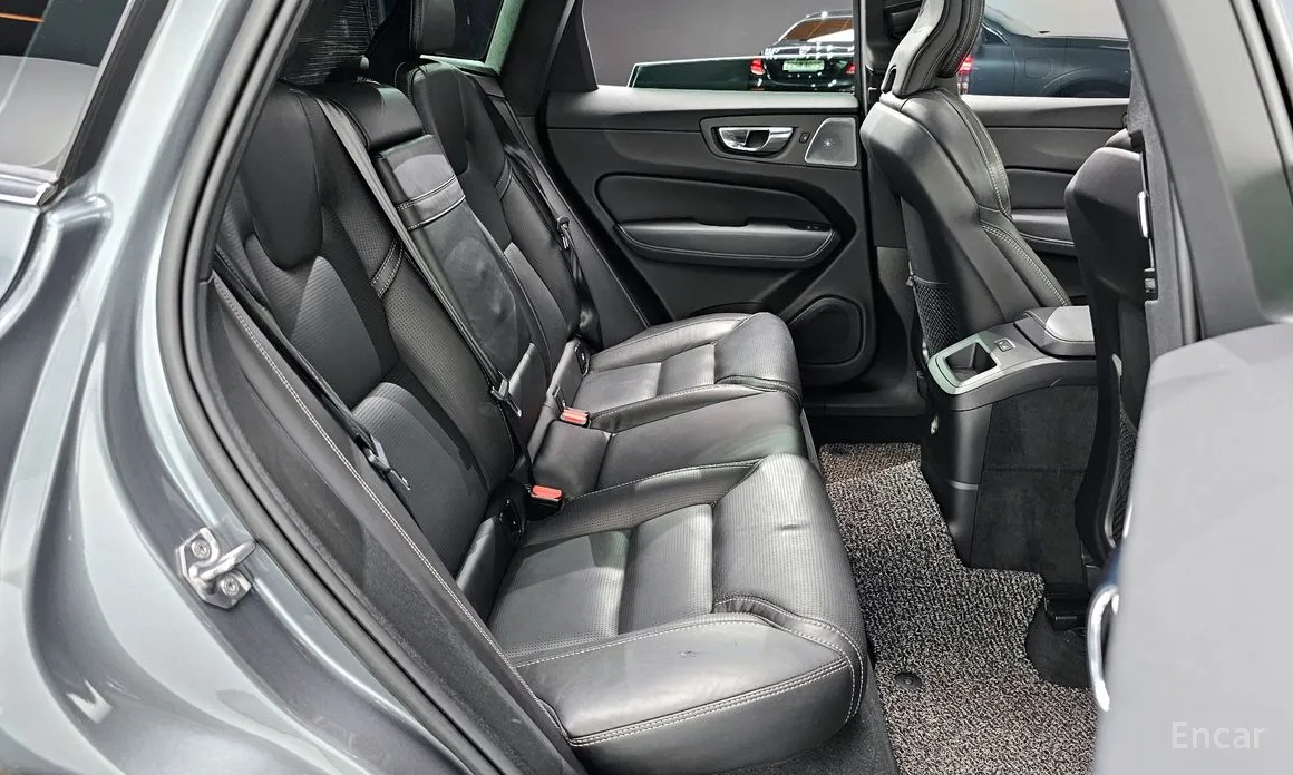 Volvo XC60 2020