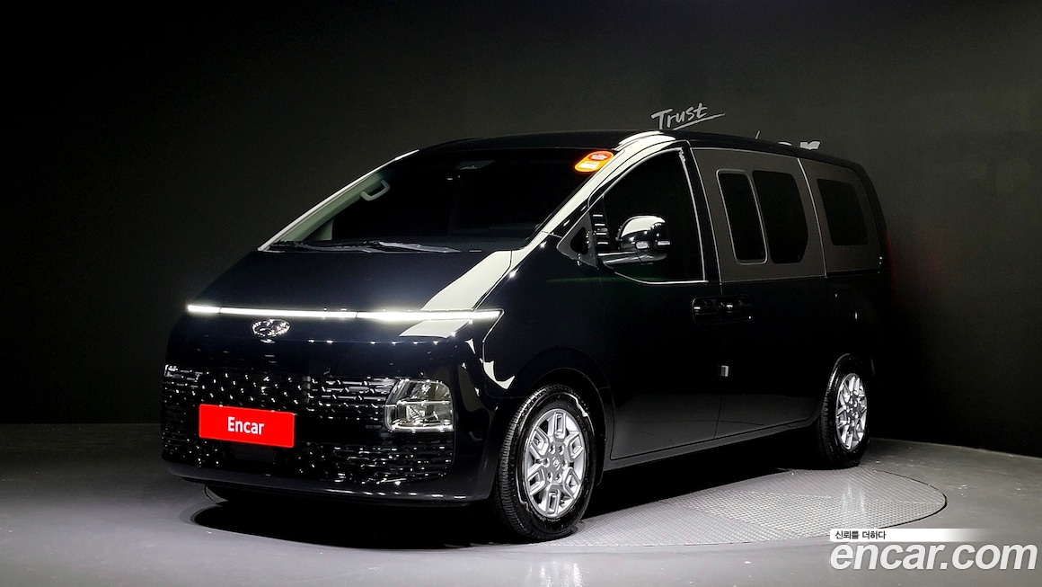 Hyundai Staria 2021