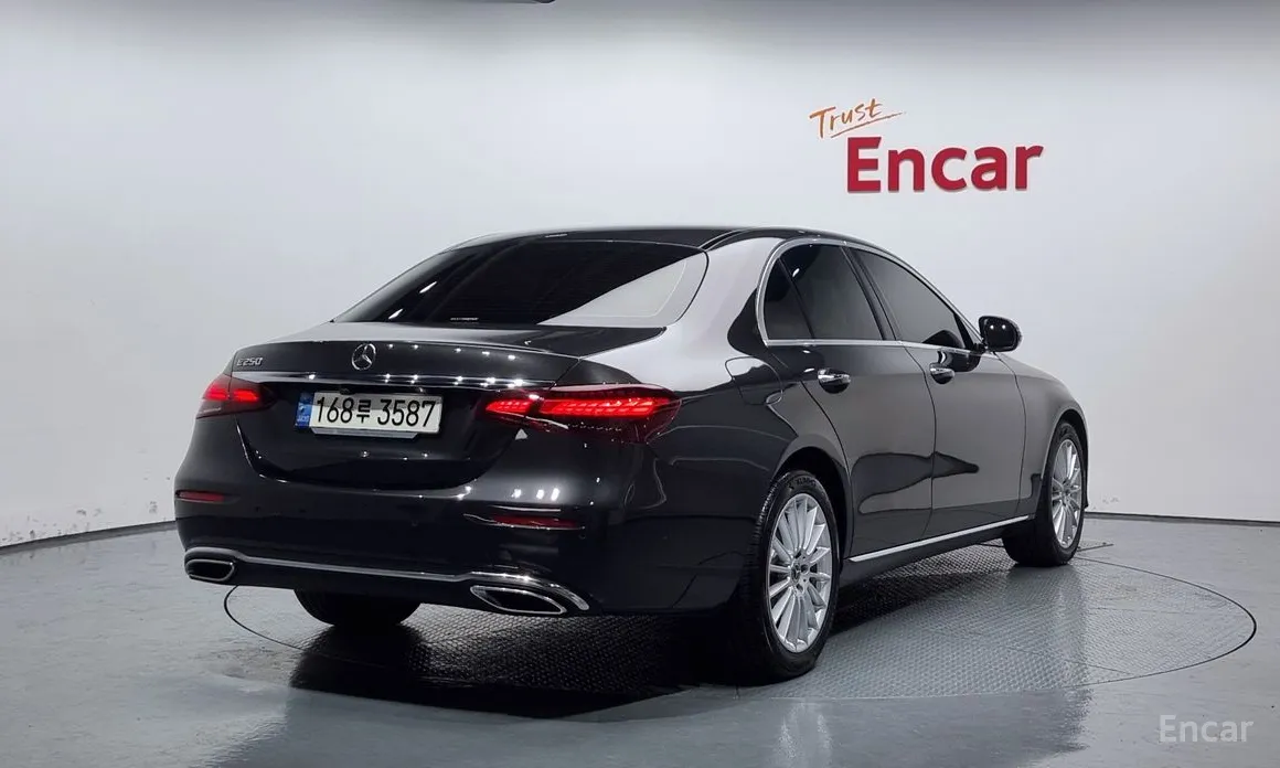 Mercedes E-Class 2021