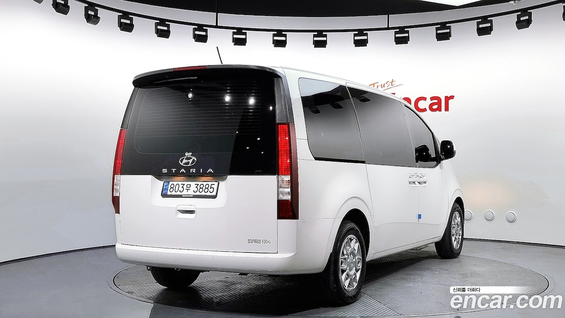 Hyundai Staria 2022