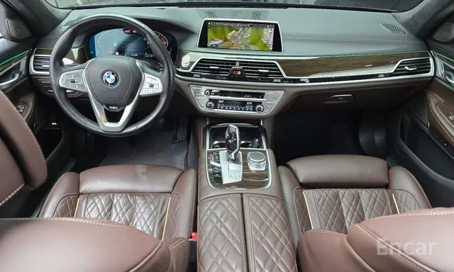 BMW 7 series 2021