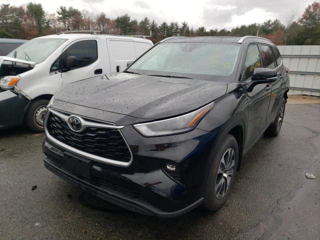 Toyota Highlander IV 2021