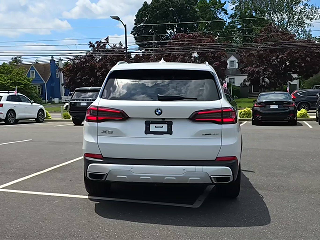 BMW X5 2023
