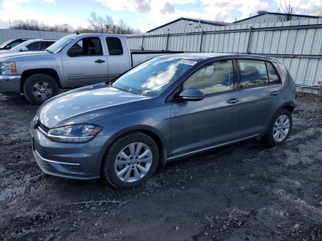 Volkswagen Golf 2021