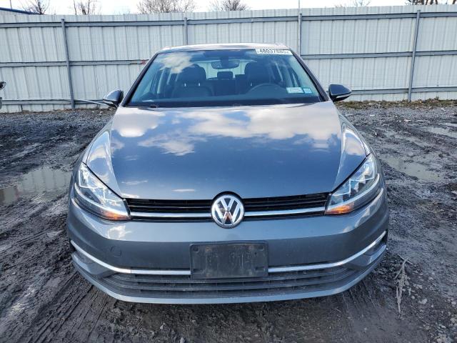 Volkswagen Golf 2021