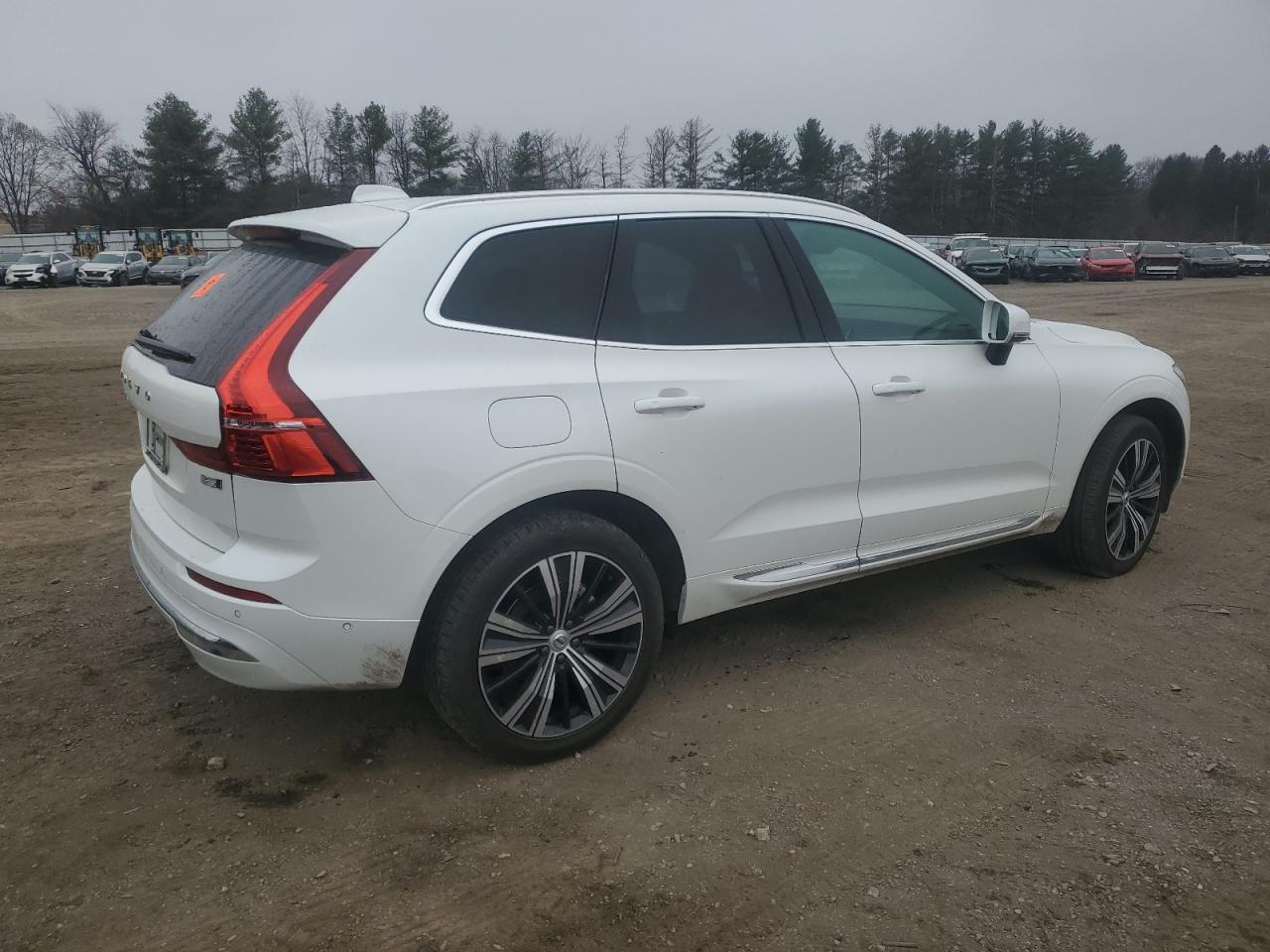 Volvo XC60 2022