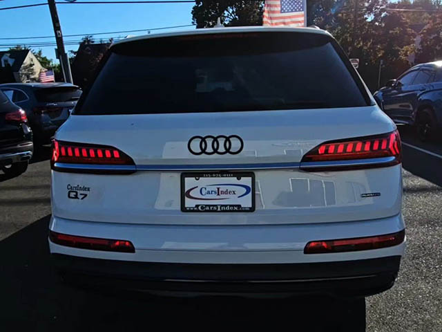 Audi Q7 2021