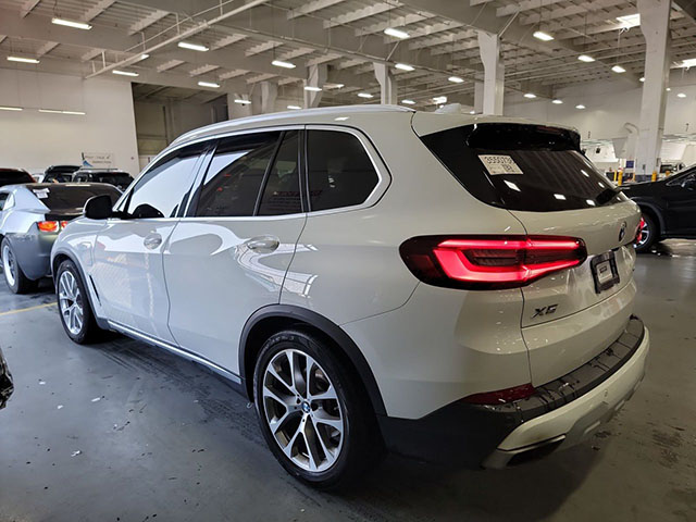 BMW X5 2021