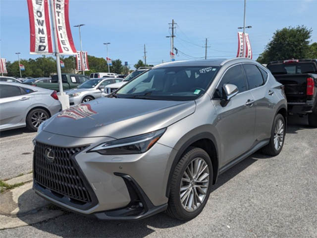 Lexus NX 2023