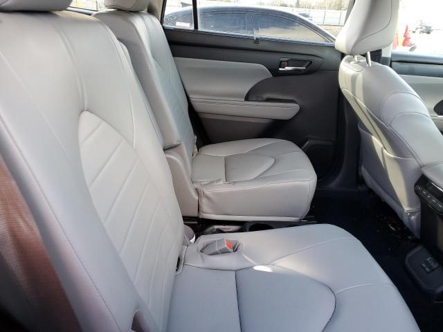 Toyota Highlander 2022