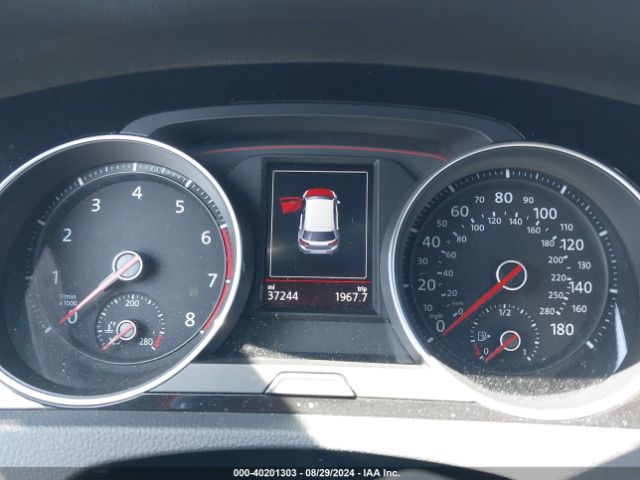 Volkswagen Golf GTI 2021