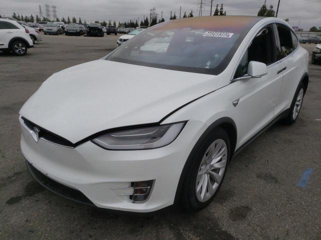 Tesla Model X 2020