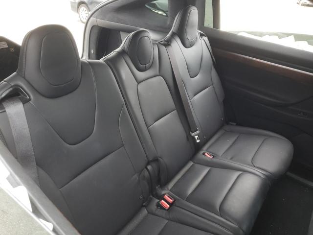 Tesla Model X 2020