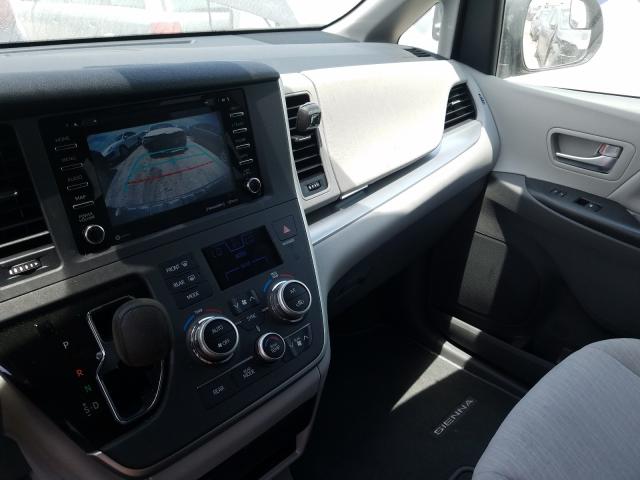 Toyota Sienna III Рестайлинг 2 2019
