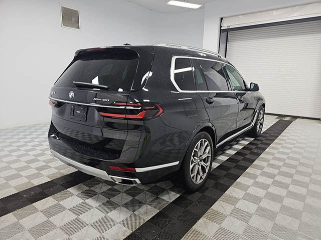 BMW X7 2023