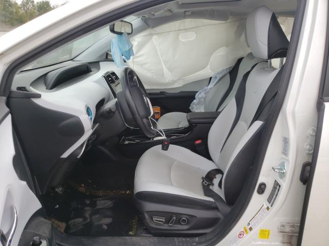 Toyota Prius IV (XW50) 2017