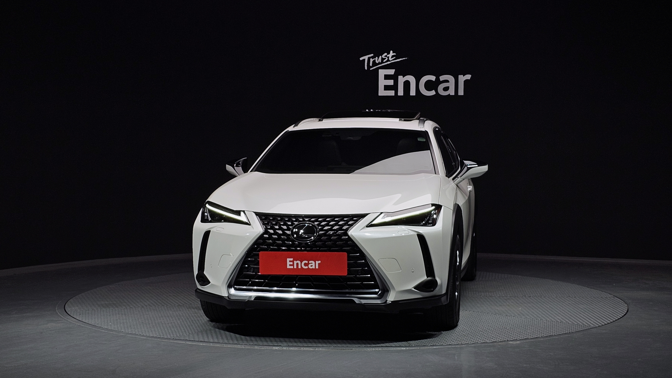 Lexus UX 2022