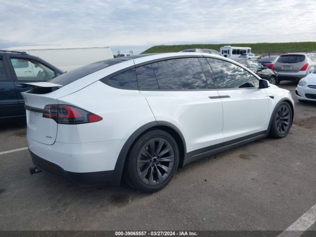 Tesla Model X 2018