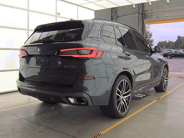 BMW X5 2021