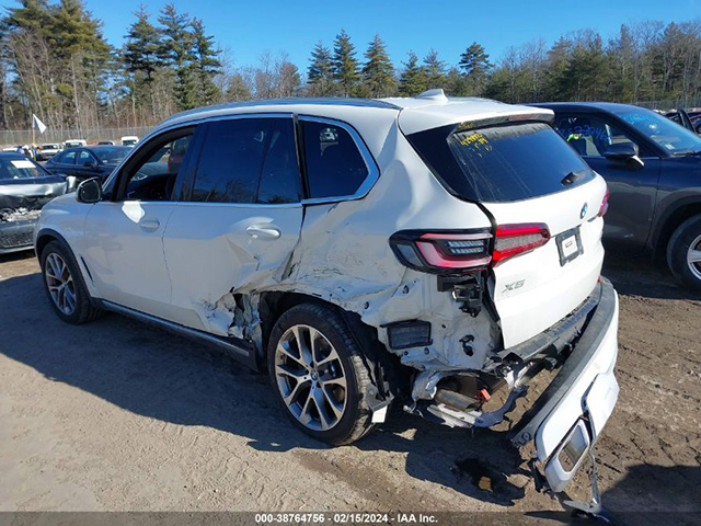 BMW X5 2023