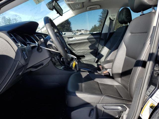 Volkswagen Golf 2021