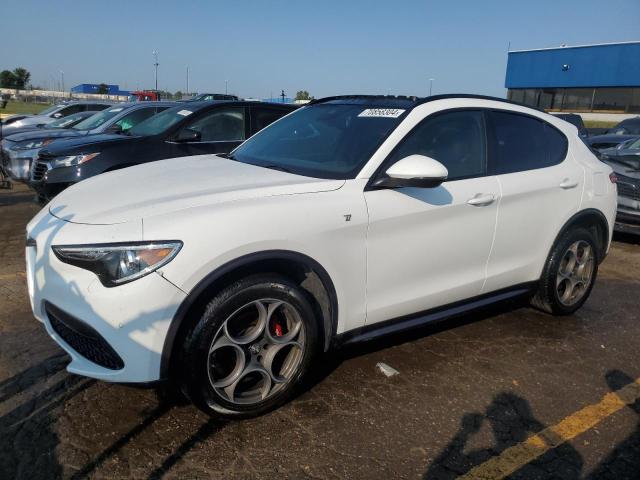 Alfa Romeo Stelvio 2022