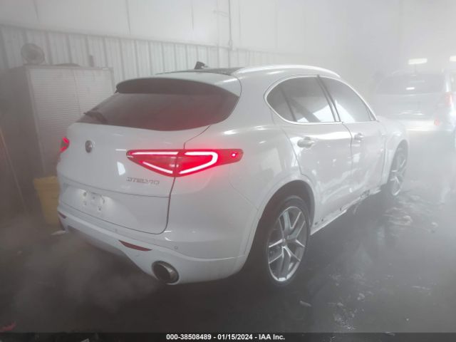 Alfa Romeo Stelvio 2020