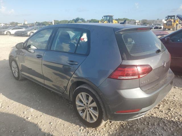 Volkswagen Golf 2021