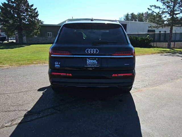 Audi Q7 2021