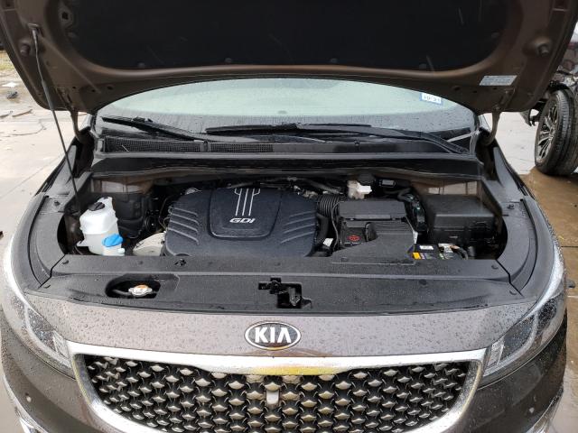 Kia Sedona III 2017