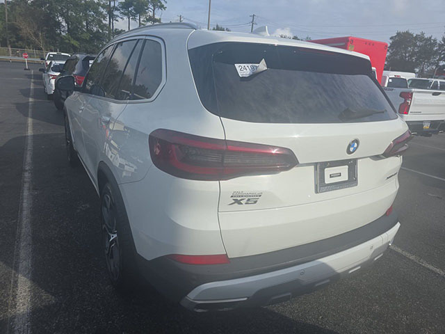 BMW X5 2021