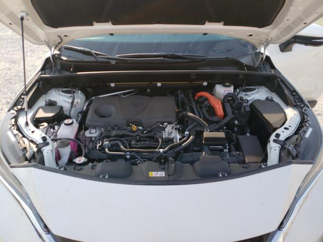 Toyota Venza II 2021