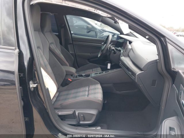 Volkswagen Golf 2022