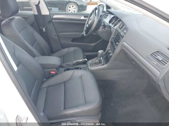 Volkswagen Golf 2020
