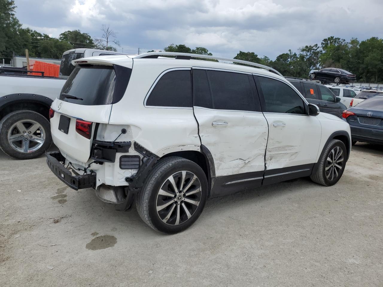 Mercedes GLB 2021