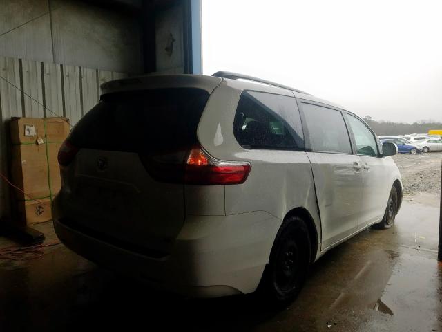 Toyota Sienna III Рестайлинг 2017