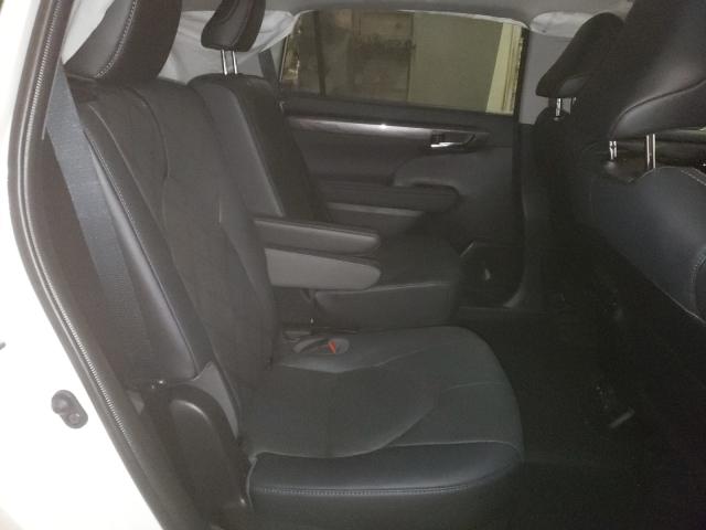 Toyota Highlander IV 2021